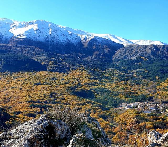 AI BASTIONI DI MONTE OCRE